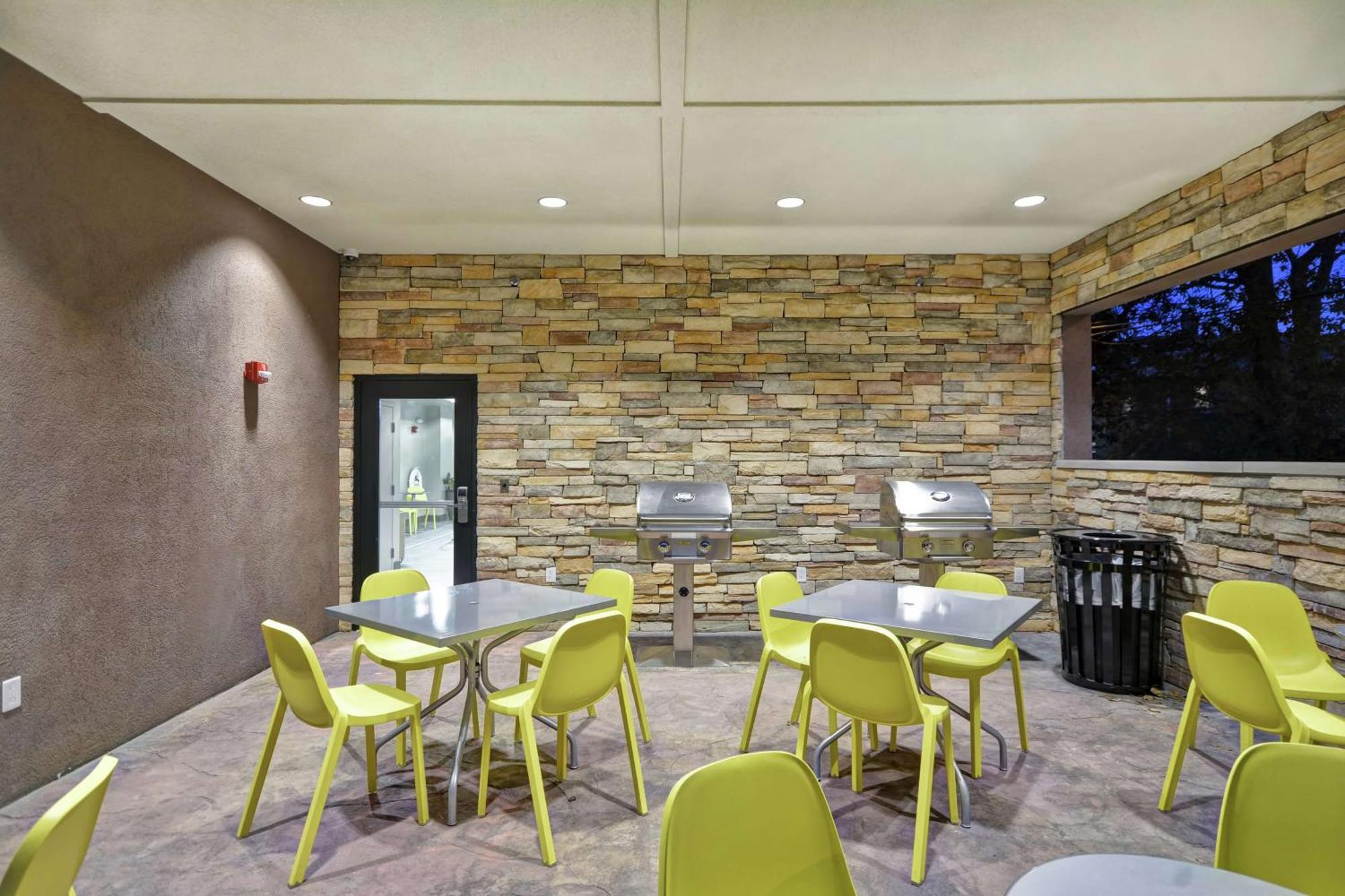 Home2 Suites By Hilton Carbondale Ngoại thất bức ảnh